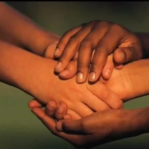 Nederland blijft een sociaal land, een land waar we er voor elkaar zijn. Een land waar iedereen die kan werken werkt, en iedereen die niet kan werken ondersteund wordt. Een land waarin we netjes met onze jeugd en onze ouderen omgaan. Respect voor elkaar dus, respect voor onze&nbsp;omgeving.